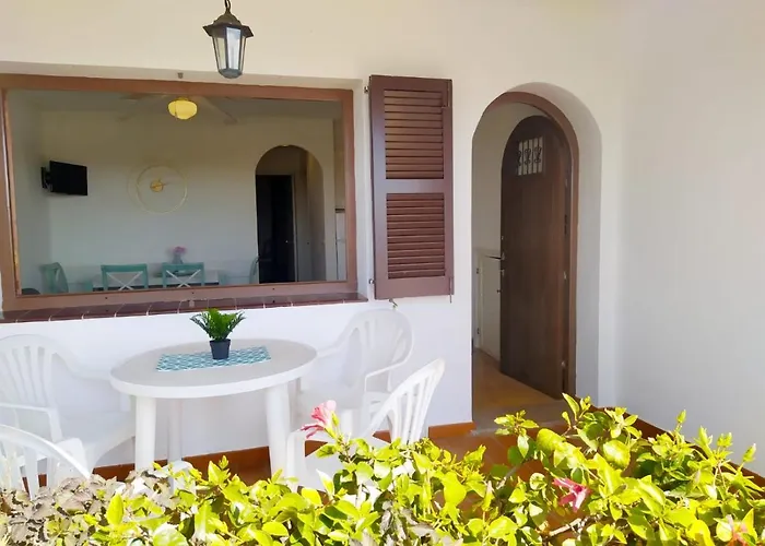 Cheap & Chic En De 2 アパート