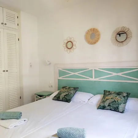 Cheap & Chic En De 2